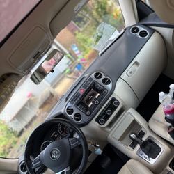 2011 Volkswagen Tiguan