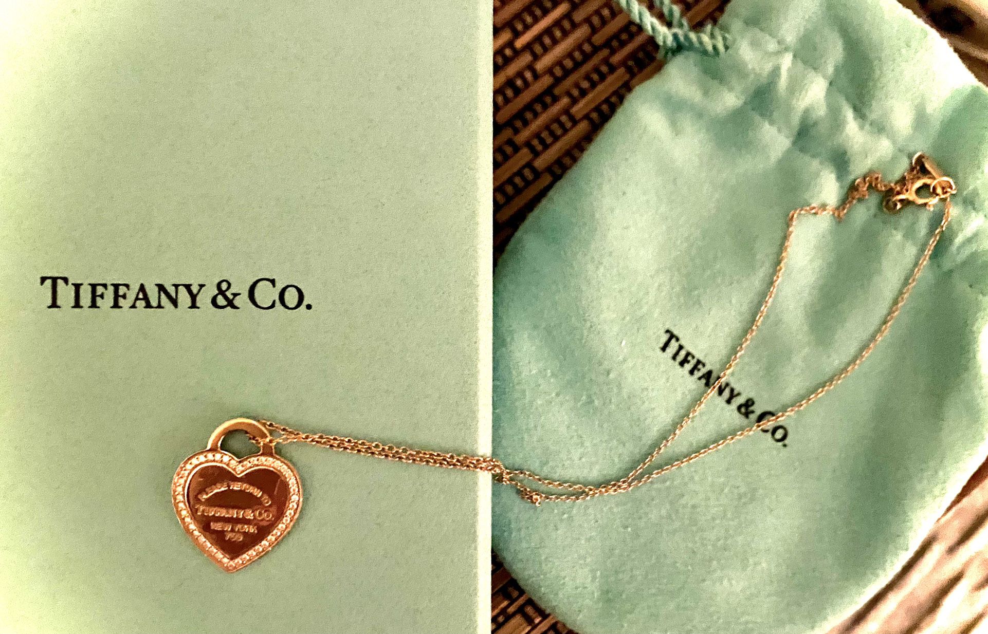 Tiffany & Co Heart Pendant Necklace 18k Rose Gold w/ GENUINE Diamonds  - “Return To Tiffany” Best Offer 