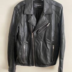 Karl Lagerfeld Paris Men’s Black Leather Moto Jacket Size M — NEW!