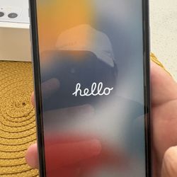 iPhone 11 - 128GB - Purple - Unlocked