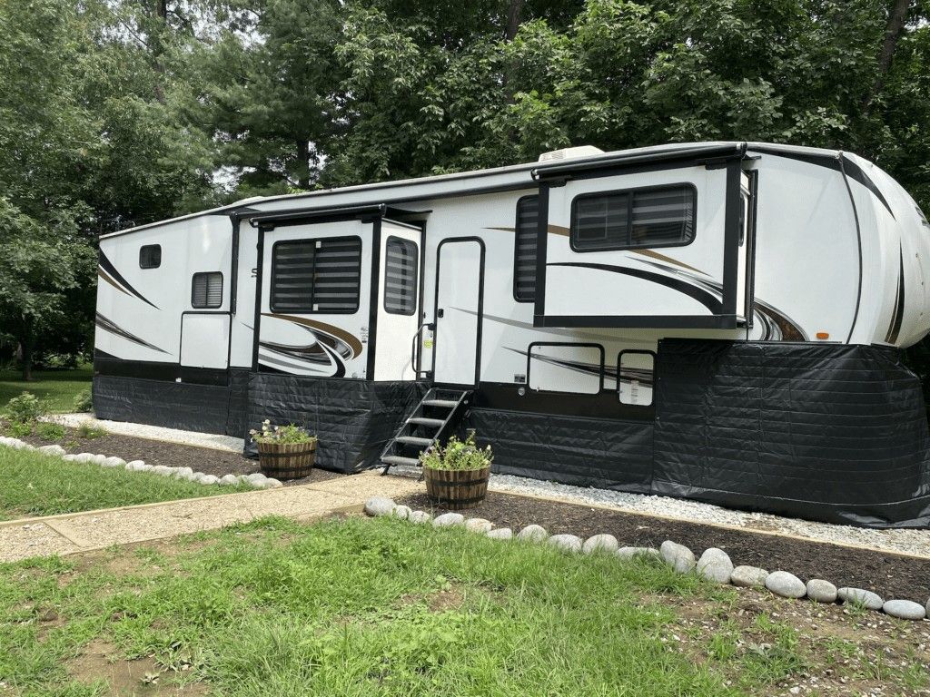 Ez Snap Rv Skirting Black New