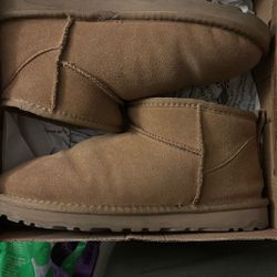 Size 9 In Women UGG 