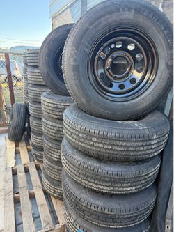 Utility trailer tire and rim