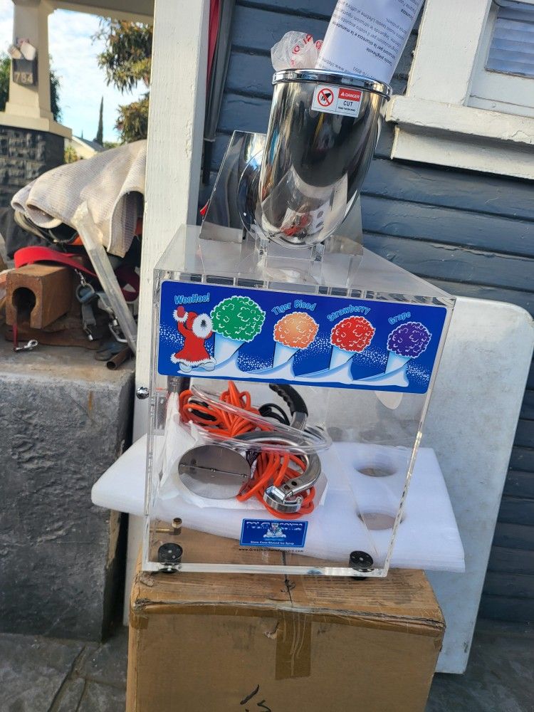 Polar Blast, Snow Cone