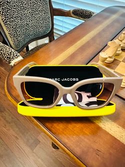 Marc Jacob’s Sunglasses Closeout sale!!!!