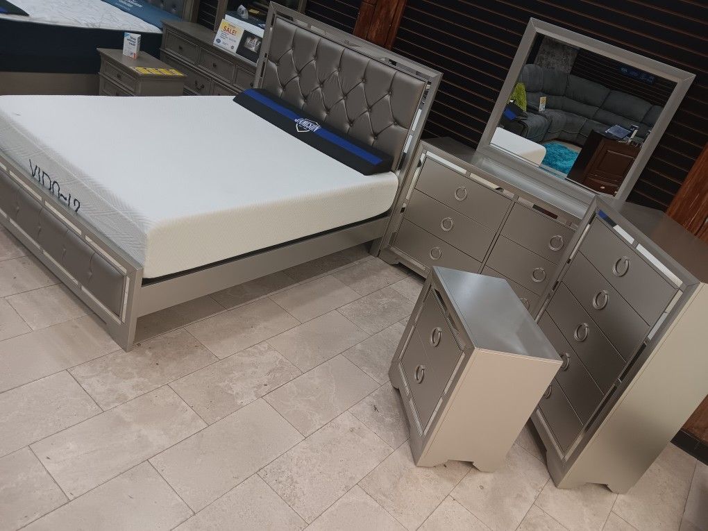 *Memorial Day Now* Jasmine Mature Queen Bedroom Sets Starting At $699 Delivery And Financing🙌