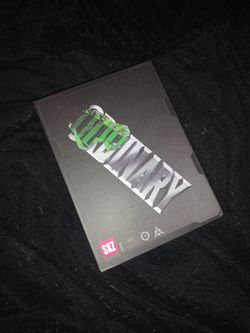 Stray Kids mini album: Oddinary Frankenstein Version