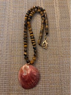 Handmade Tiger Eye Necklace w/ Purple Spondylus Pendant