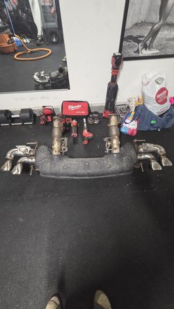 OEM 2020 Corvette C8 sport Exhaust