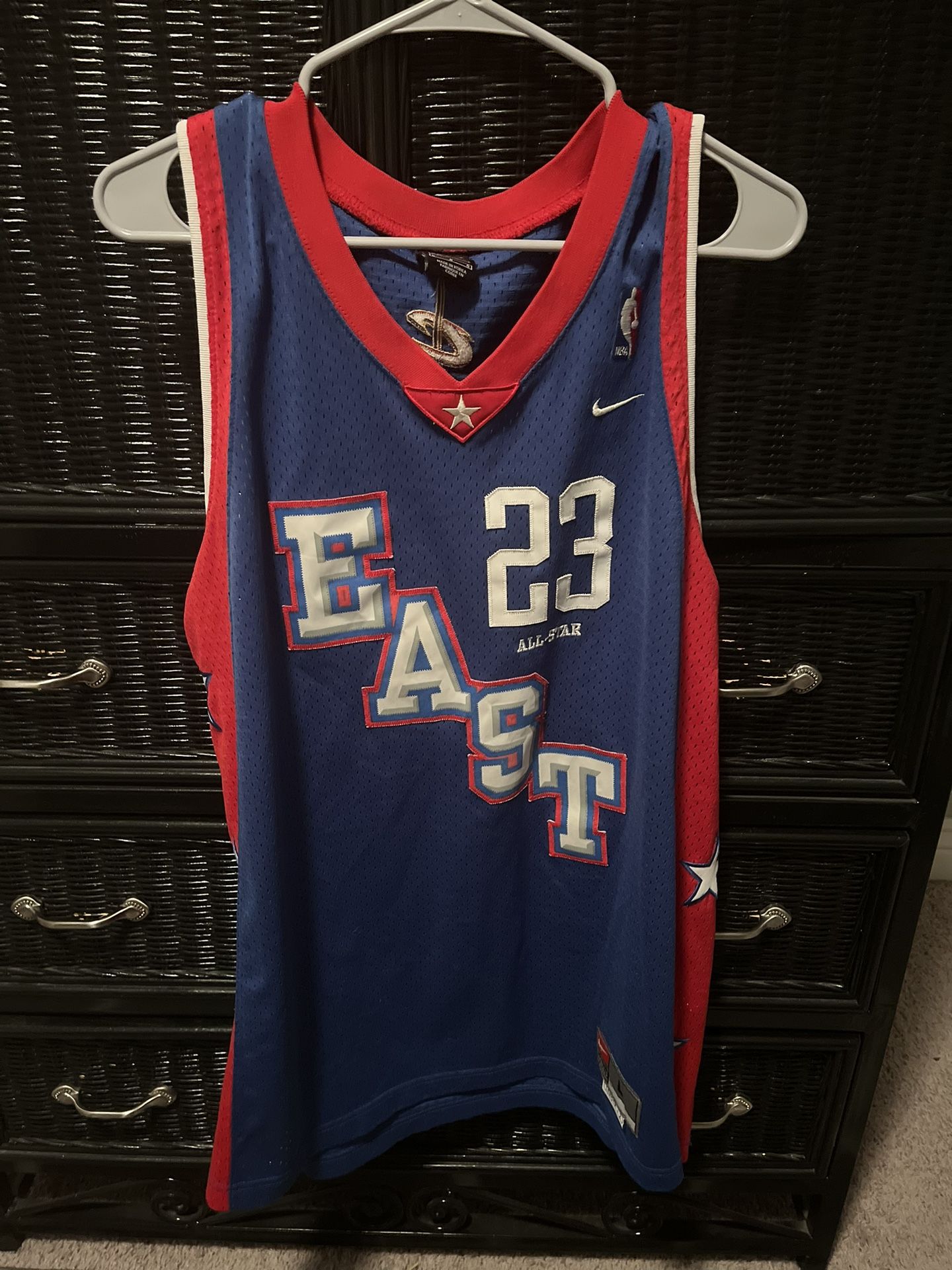 Jersey ‘04 LeBron All Star