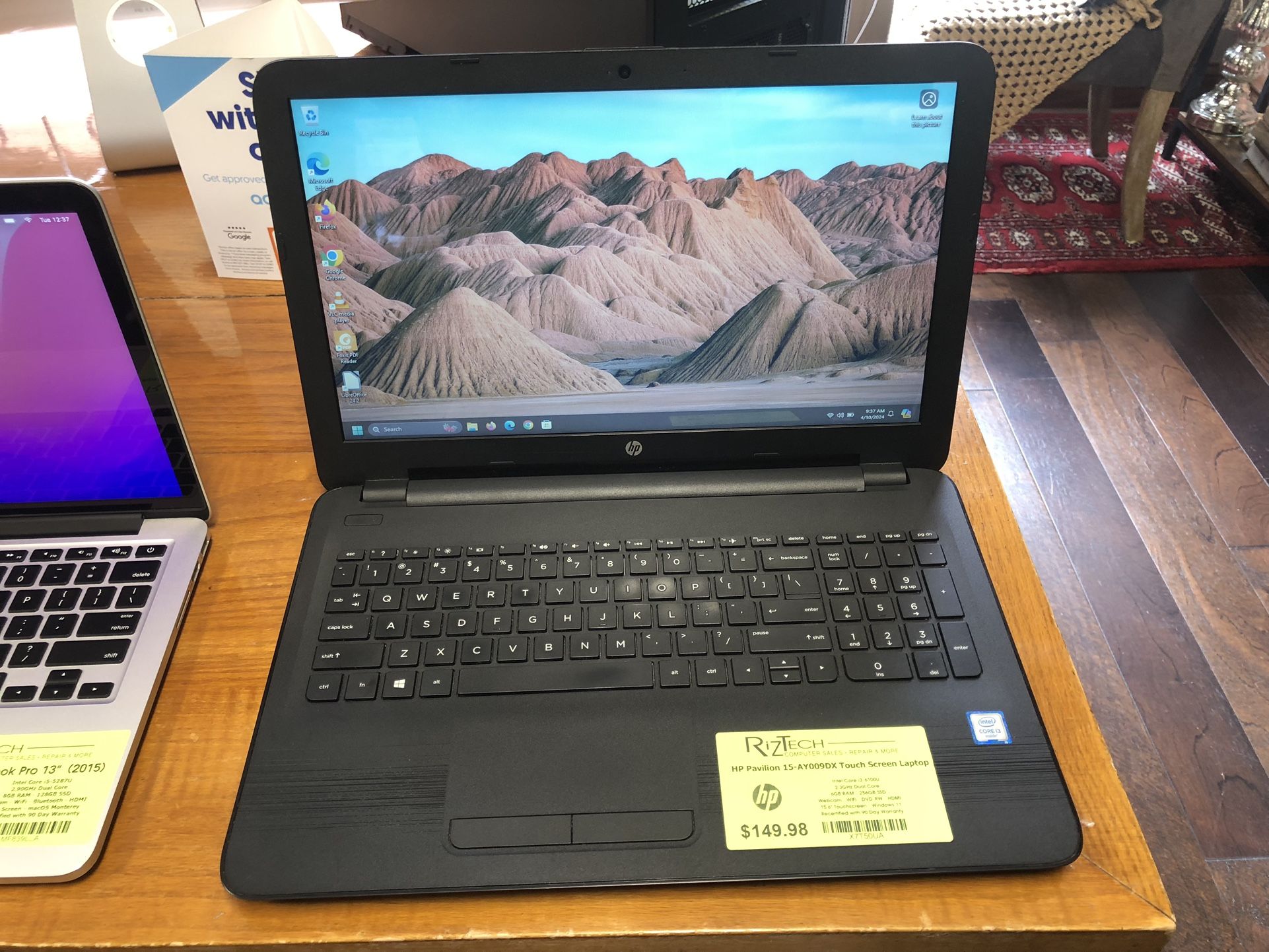 HP Pavilion 15-AY009DX Touch Screen Laptop