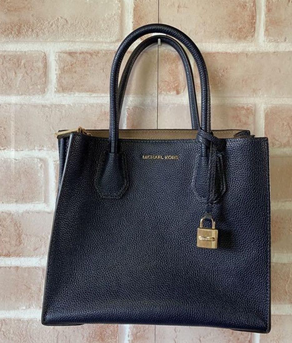 Michael Kors Mercer MK MD Messenger Bag Blue Admiral Leather 30F6GM9M2L New