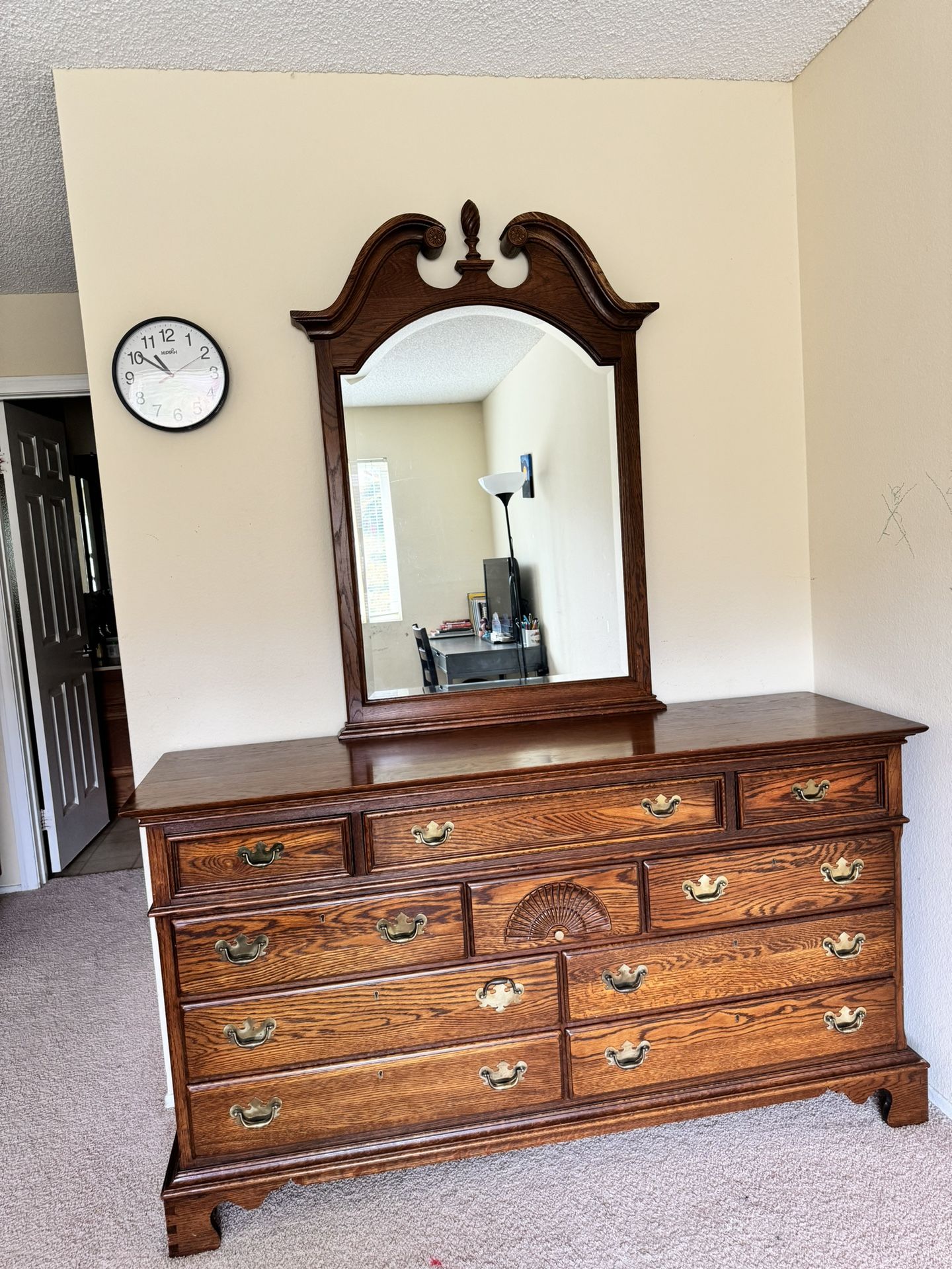 Gorgeous Looking Maple Wood Dresser With Mirror