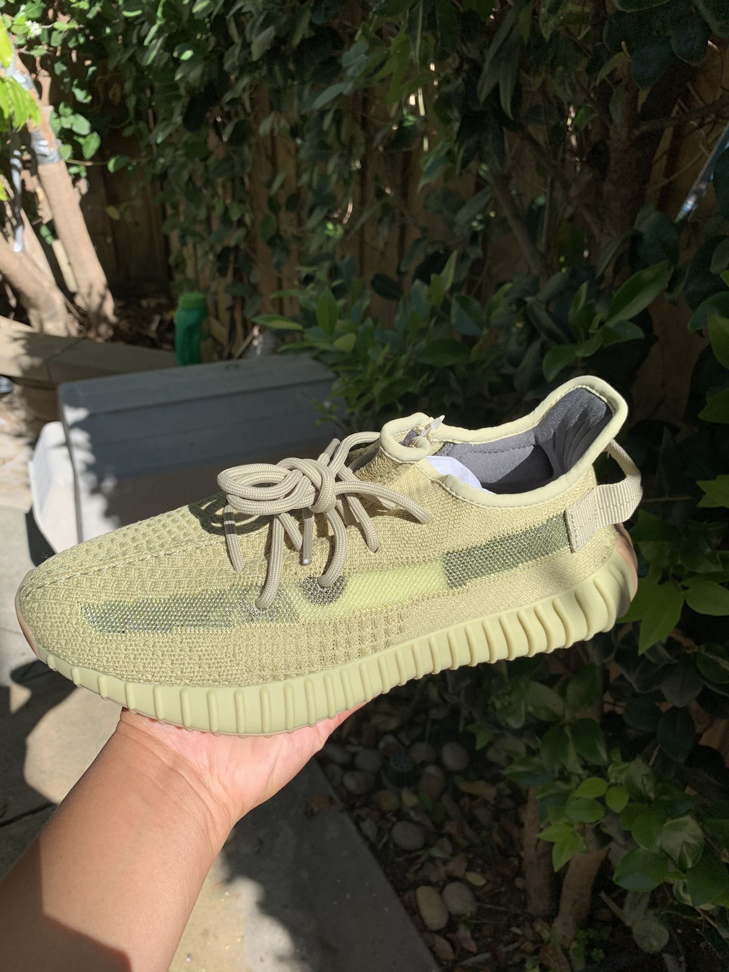 Yeezy 350 V2 Boost Sulfur Size - Main Image