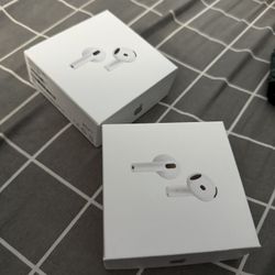 AirPods 4 Noice Cancellation 
