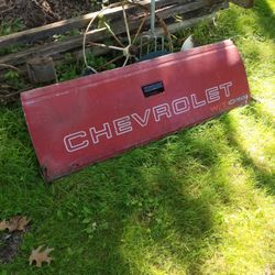 Chevy 1500 Pickup Tailgate