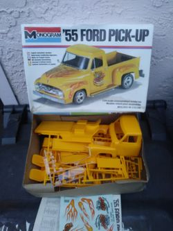 1978 Monogram 55 Ford Pick-up. 1/24 Scale Model Kit 