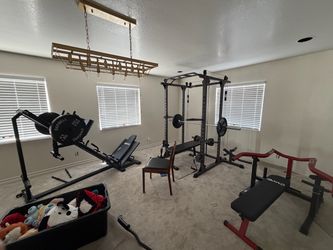Workout bench press fitness smith machine