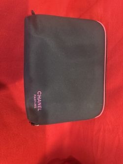 Makeup bag 