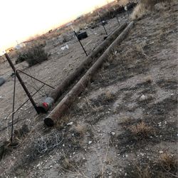 Eléctrick Wood Poles