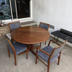 Mid Century Modern Teak Dining Table and Chairs