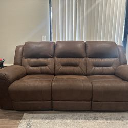 2 Reclining Sofas /couches