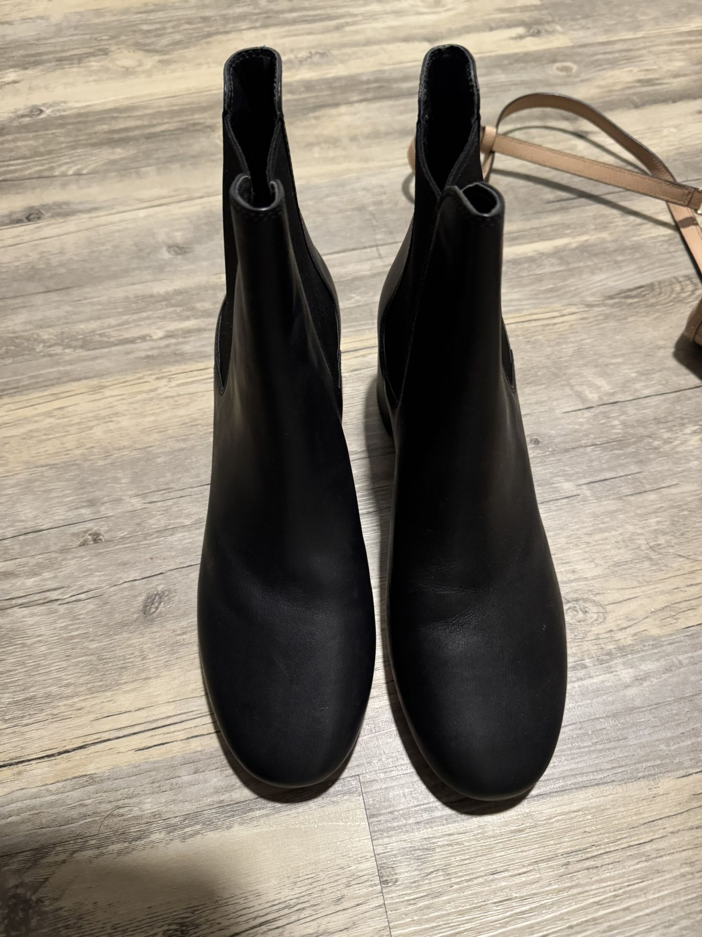 Women’s Coach Chelsea Boots