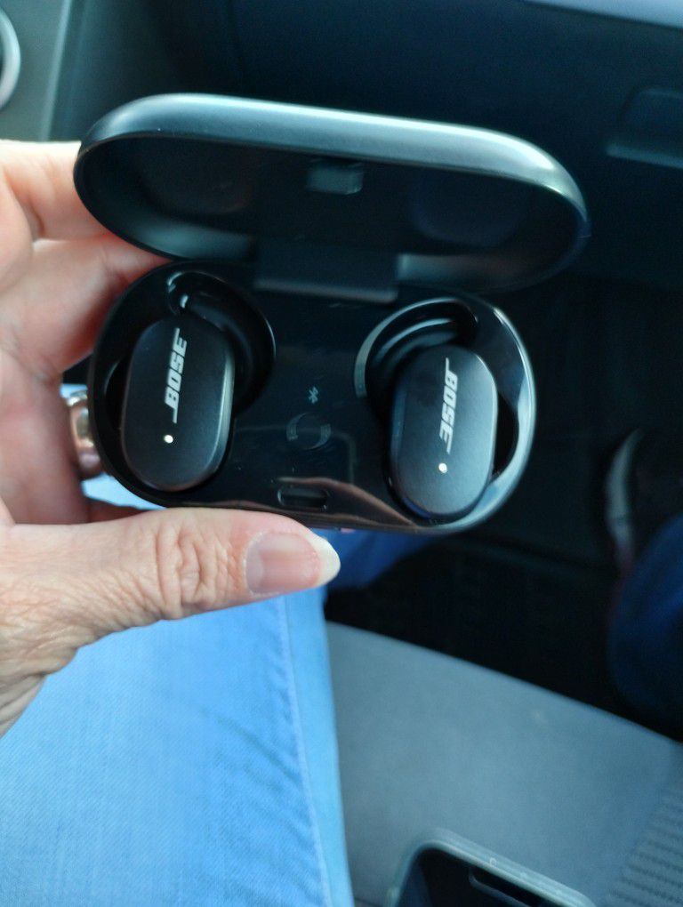 Bose Wireless Earbuds Quietcomfort 