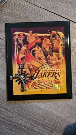 Los Angeles Lakers 1(contact info removed) "Back-to-Back Champions" wall clock plaque