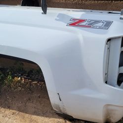 2014 To 2018 Silverado Left Bed Side Short Bed.