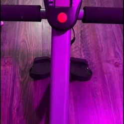 Sunny Health & Fitness Rowing Machine - Like New