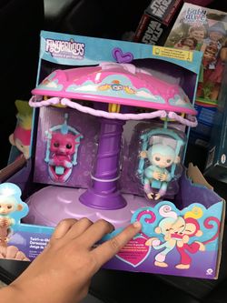Fingerlings carousel