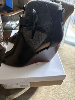 Jessica Simpson Black Leather Wedges 