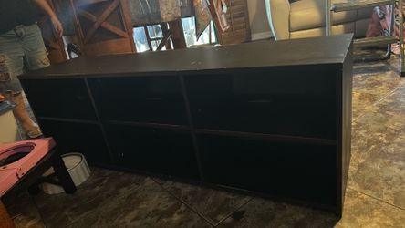 Free tv stand