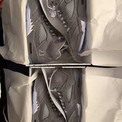 DS Jordan 5 “Wolf Grey” Size 9.5 & 7y