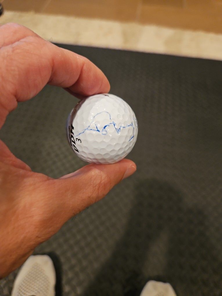 Johnny Unitas Signed Golf Ball