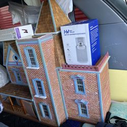 Handmade Dollhouse
