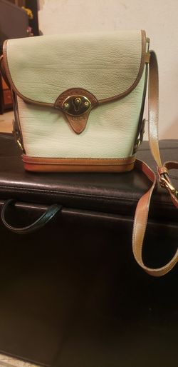 Dooney and bourke