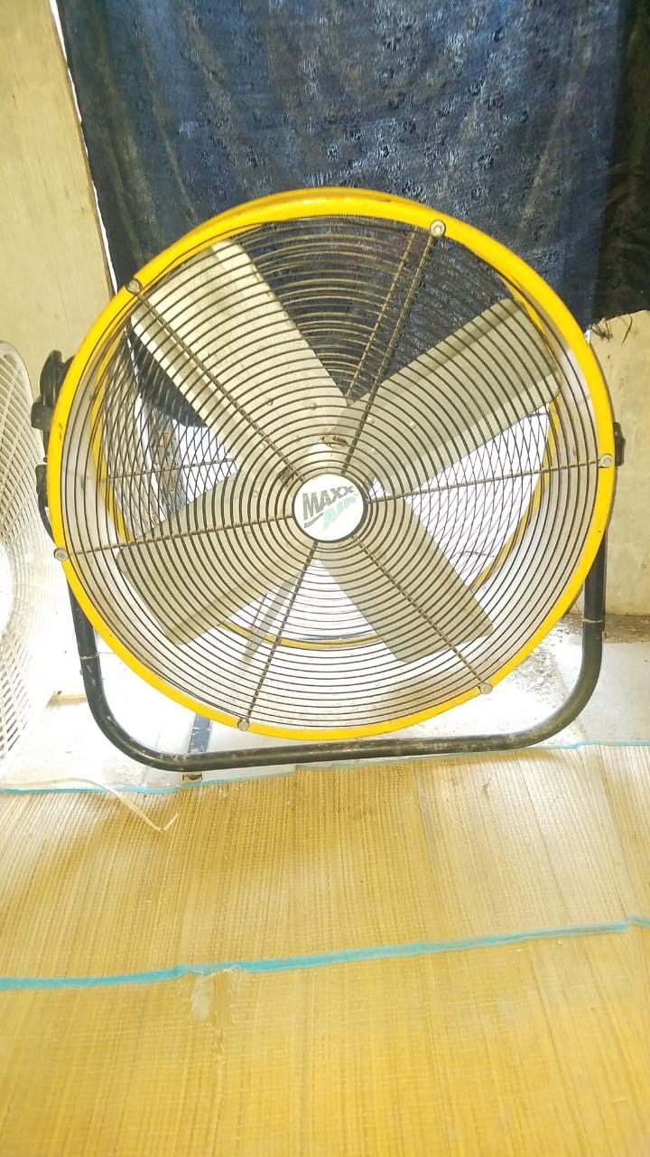 MAXXAIR BF24TF-YEL-TE 1 SPD 24-INCH TILT-AND-STOP STANDARD DRUM FAN