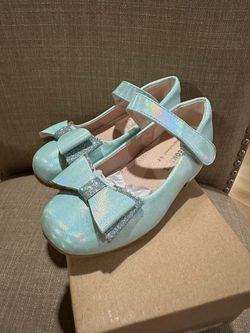 Girls Iridescent Blue Mary Jane Flats Size 10.5