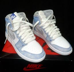 Hyper royal 1s Jordan’s $260