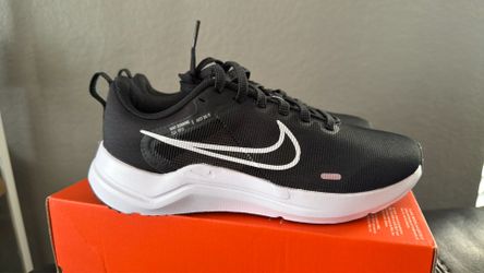 Nike Downshifter 12 shoes
