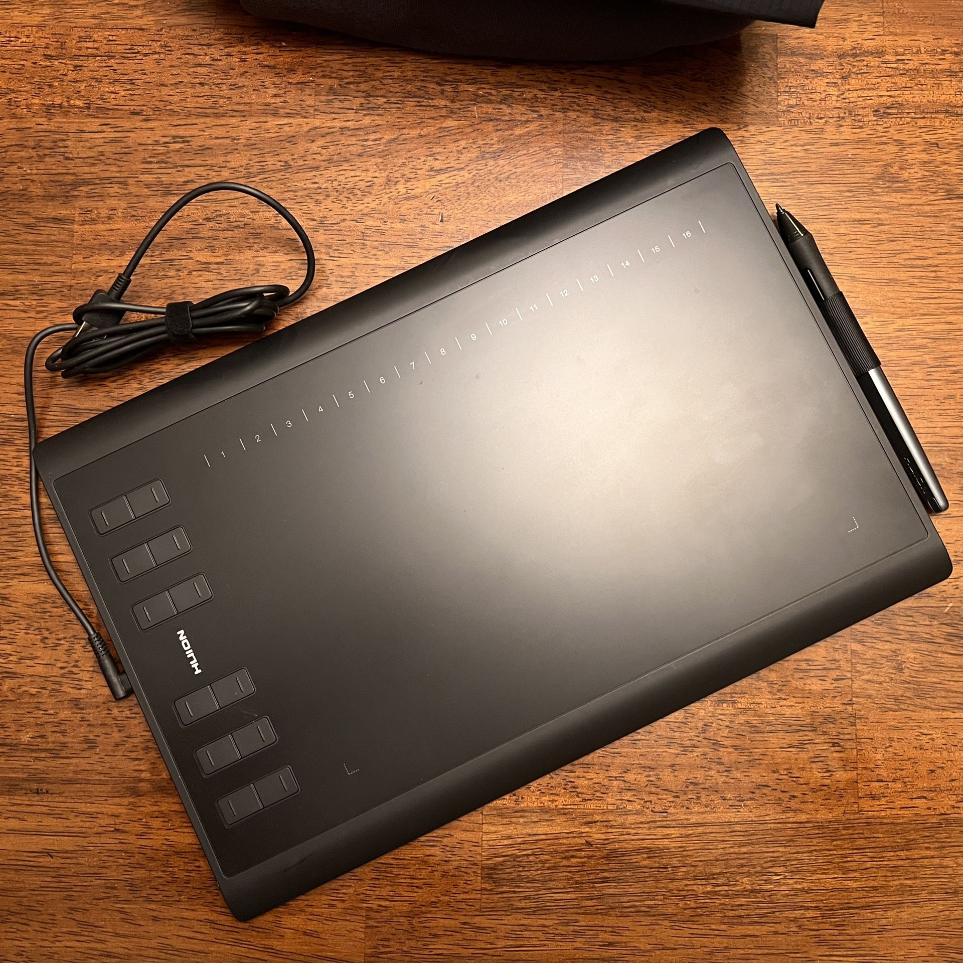 HUION Pen Tablet Model H1060P