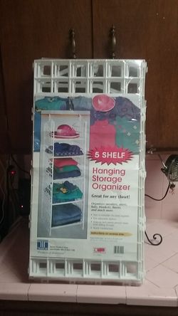5 SHELF HANGING PLASTIC HEAVY DUTY STORAGE ORGANIZER,GREAT FOR ANY CLOSET,EASY TO ASSEMBLE NO TOOLS REQUIRED.