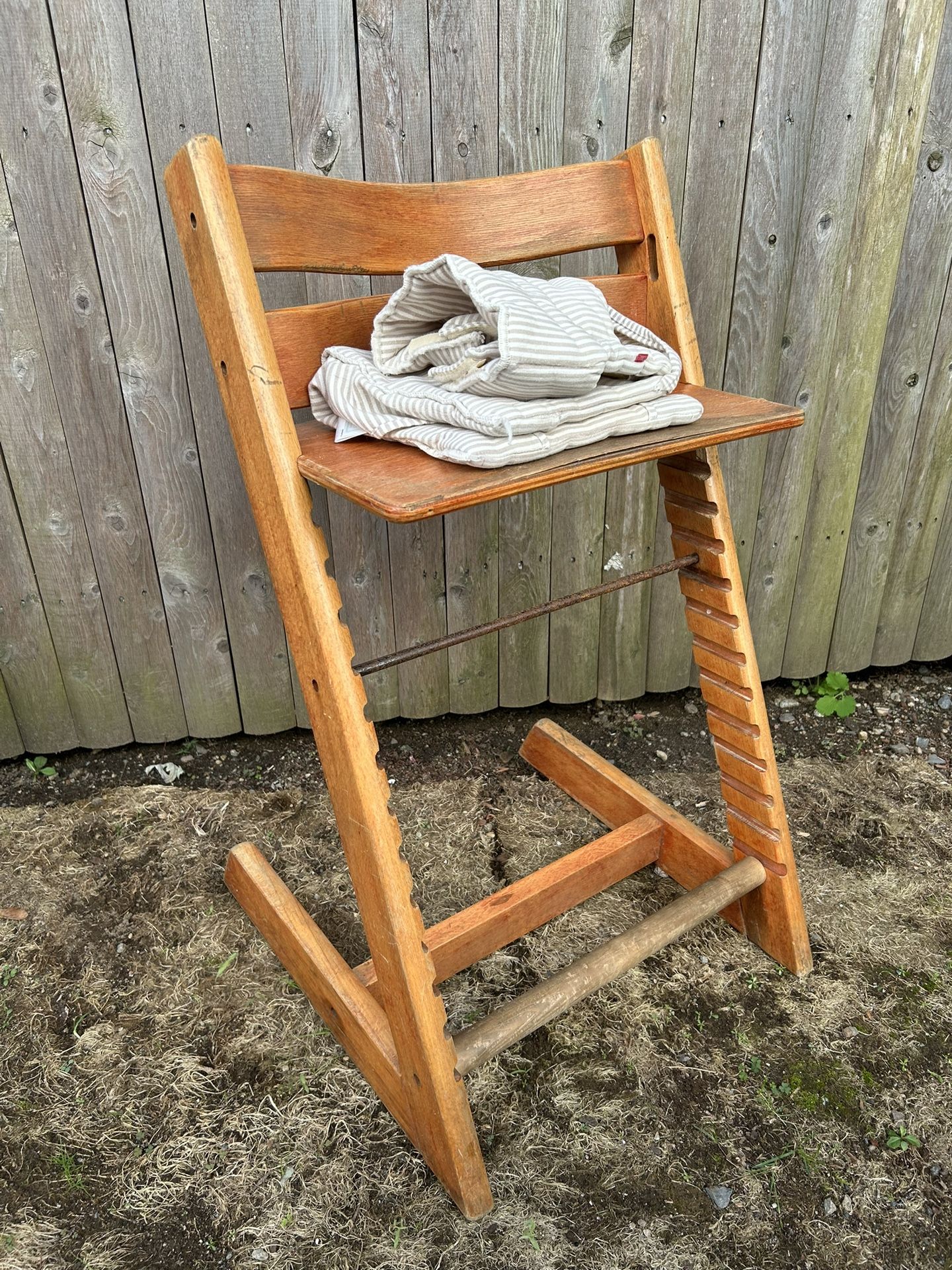 STOKKE TRIPP TRAPP HIGH CHAIR