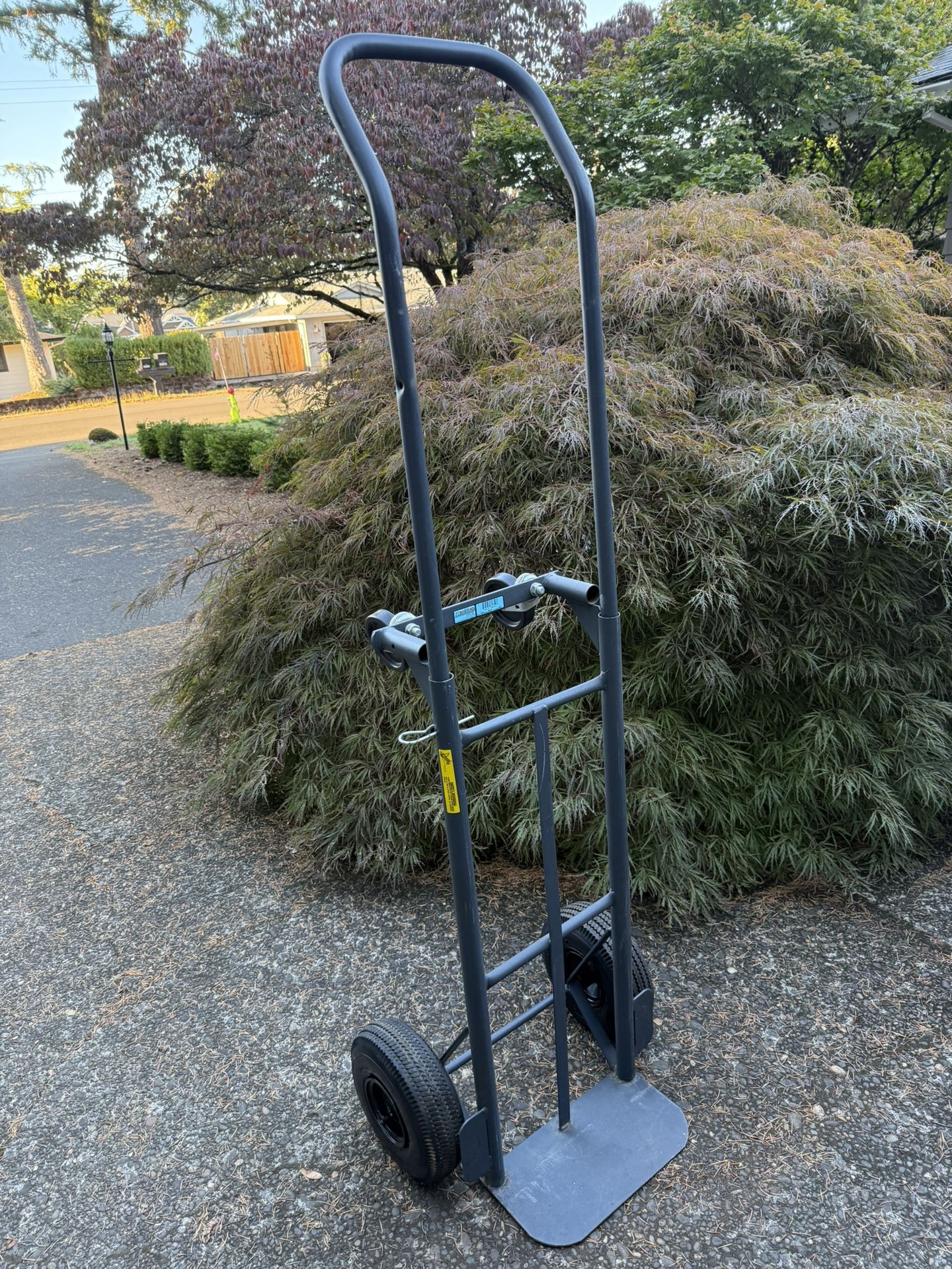 Convertible HandTruck