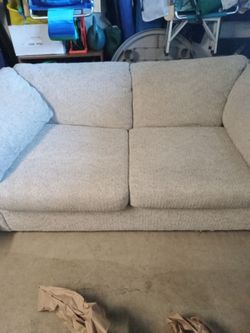 White couch very comfy