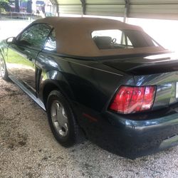 1999 Ford Mustang