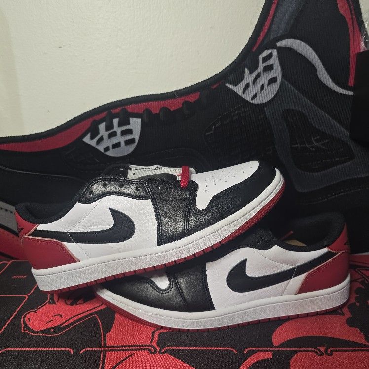 Air Jordan 1 Retro Low OG Black Toe