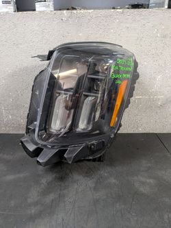 2023-2024 KIA TELLURIDE LEFT HEADLIGHT OEM USED #10450